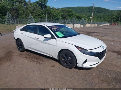 Photo HYUNDAI elantra sel.