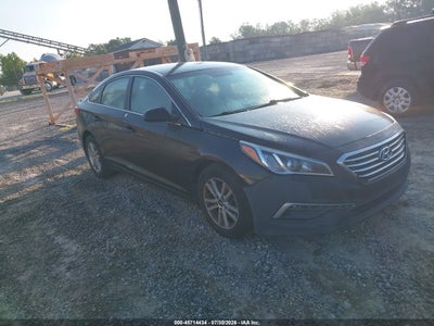 Photo HYUNDAI sonata se.
