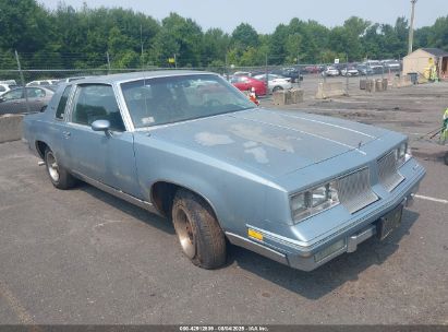 Photo OLDSMOBILE cutlass supreme  .