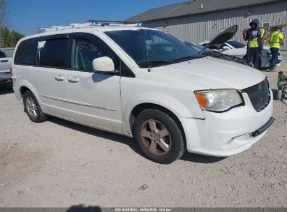 Photo DODGE grand caravan sxt.