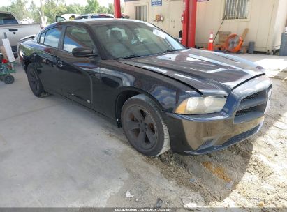 Photo DODGE charger se.