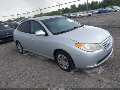 Photo HYUNDAI elantra gls.