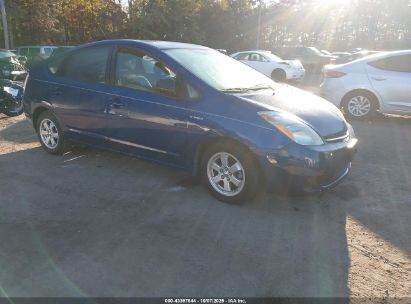 Photo TOYOTA prius  .