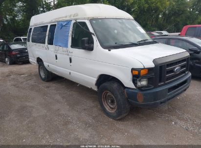 Photo FORD e-250 commercial/recreational.