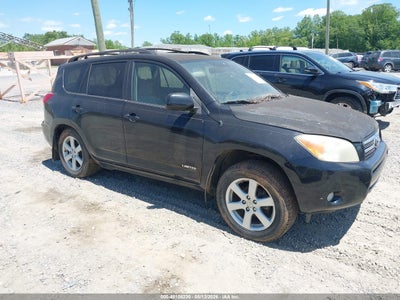 Photo TOYOTA rav4 limited.
