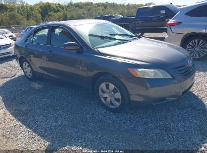 Photo TOYOTA camry le.