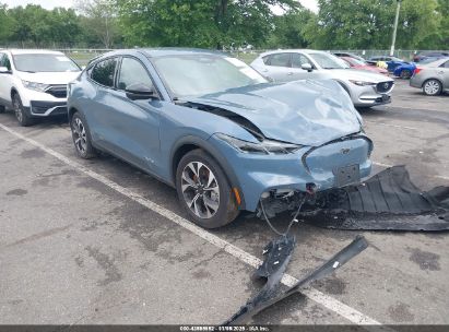 Photo FORD mustang mach-e select.