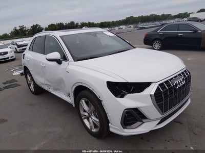 Photo AUDI q3 premium plus 45 tfsi s line quattro tiptronic.