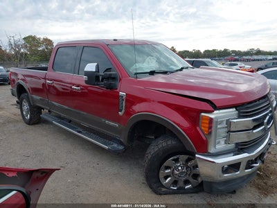 Photo FORD f-350 king ranch.