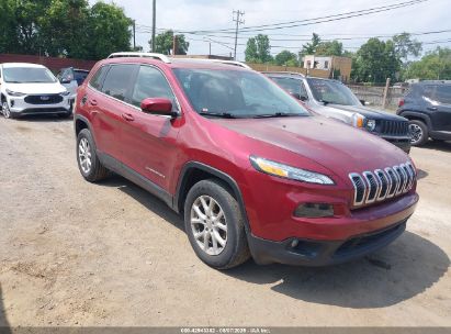 Photo JEEP cherokee latitude.