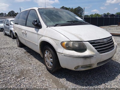 Photo CHRYSLER town & country limited.