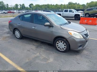Photo NISSAN versa 1.6 sv.