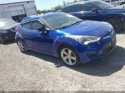 Photo HYUNDAI veloster base w/black.