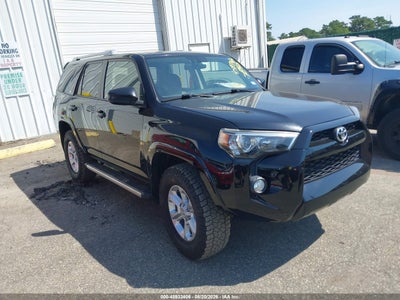 Photo TOYOTA 4runner sr5.