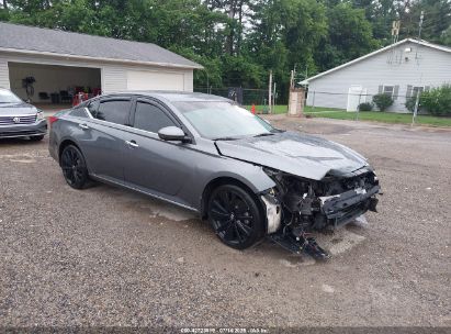 Photo NISSAN altima platinum intelligent awd.