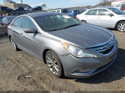 Photo HYUNDAI sonata se.