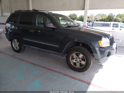 Photo JEEP grand cherokee laredo.