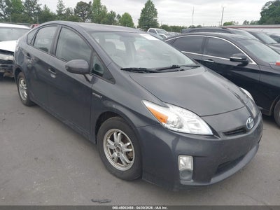 Photo TOYOTA prius two.