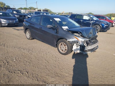 Photo TOYOTA prius two.