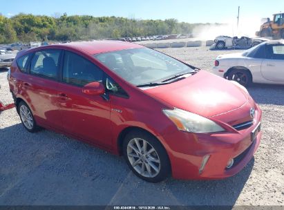 Photo TOYOTA prius v five.