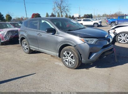 Photo TOYOTA rav4 le.