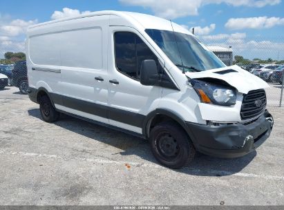 Photo FORD transit-350  .