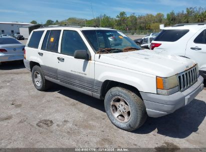 Photo JEEP grand cherokee laredo.