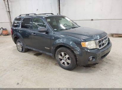 Photo FORD escape xlt.