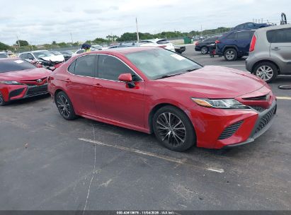Photo TOYOTA camry se.