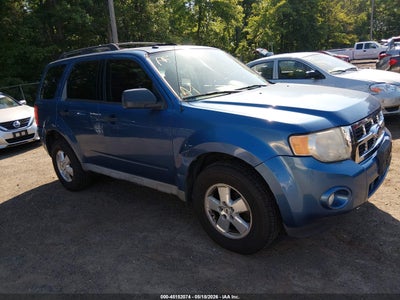 Photo FORD escape xlt.