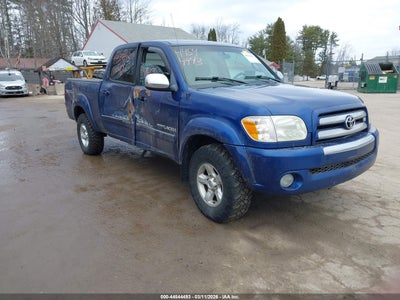 Photo TOYOTA tundra sr5 v8.