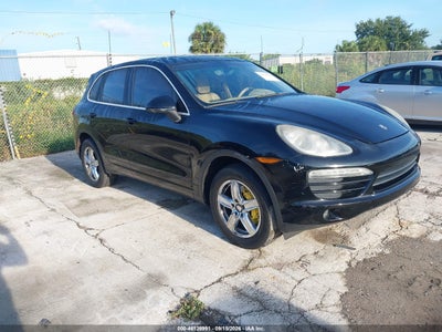 Photo PORSCHE cayenne  .