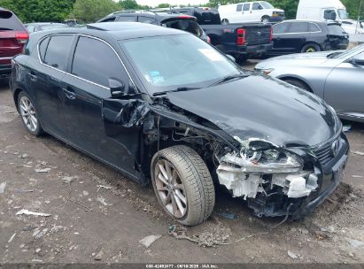 Photo LEXUS ct 200h  .