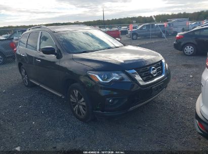 Photo NISSAN pathfinder sv.