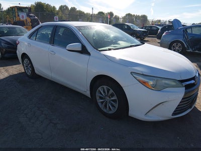 Photo TOYOTA camry le.