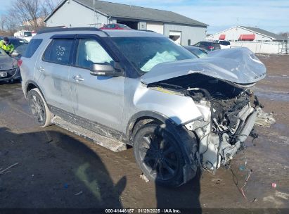 Photo FORD explorer xlt.