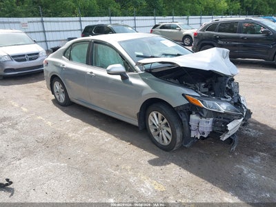 Photo TOYOTA camry le awd.