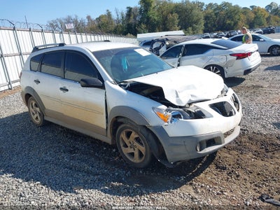 Photo PONTIAC vibe  .