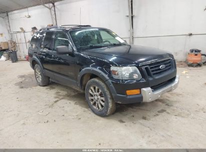 Photo FORD explorer xlt.