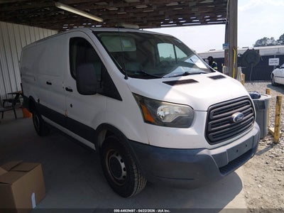 Photo FORD transit-250  .