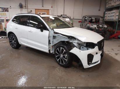 Photo VOLVO xc60 b5 plus.