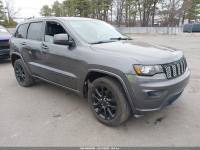 Photo JEEP grand cherokee altitude 4x4.