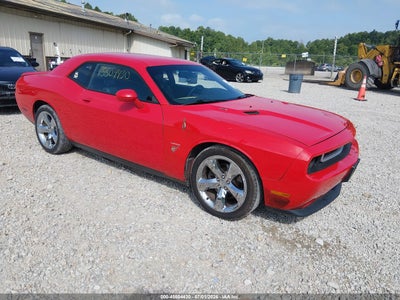 Photo DODGE challenger r/t plus.