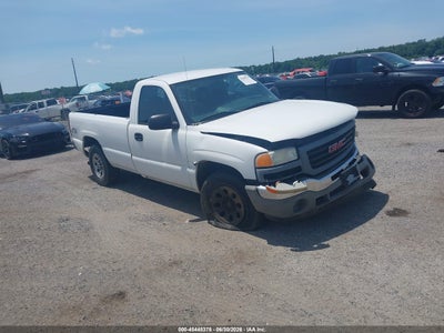 Photo GMC sierra 1500 work truck.