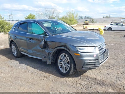 Photo AUDI q5 premium plus 45 tfsi quattro s tronic.