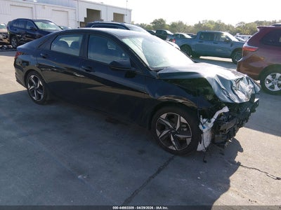 Photo HYUNDAI elantra sel.