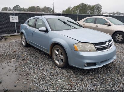 Photo DODGE avenger sxt.