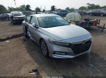 Photo HONDA accord hybrid touring.