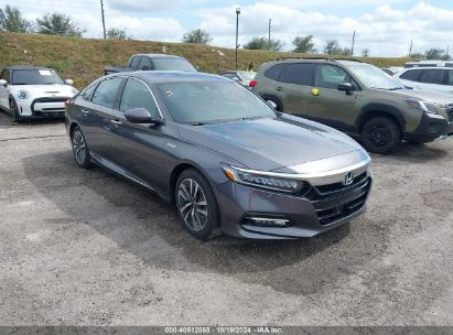Photo HONDA accord hybrid touring.
