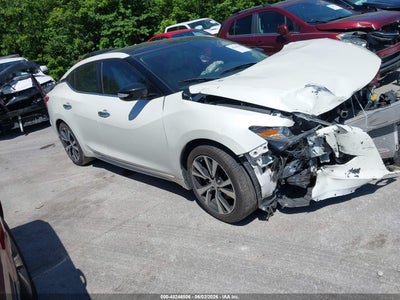 Photo NISSAN maxima 3.5 sl.